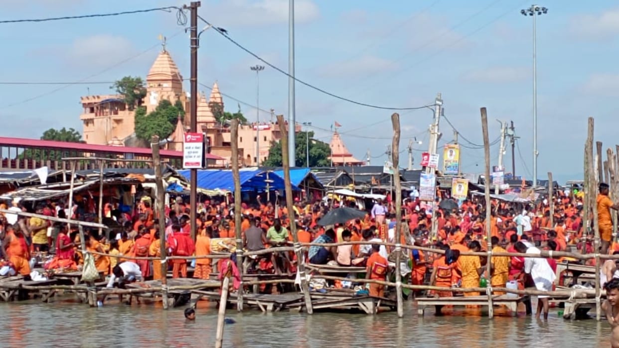 Sawan: On second Monday a huge crowd of devotees gathered in Ajgaivinath temple since morning, see pictures