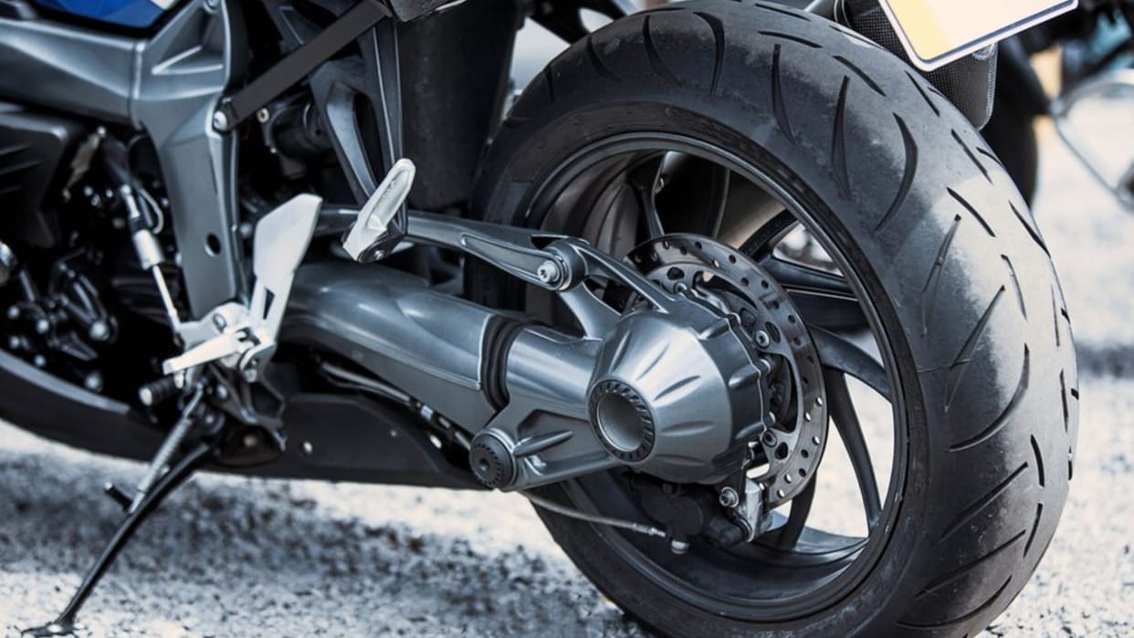 upsizing tyres on bikes know here are its full details