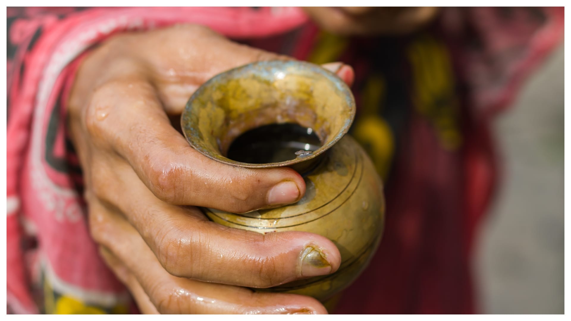 Sawan 2024 Gangajal offered to Bholenath on Sawan Shivratri, know its benefits and uses at home