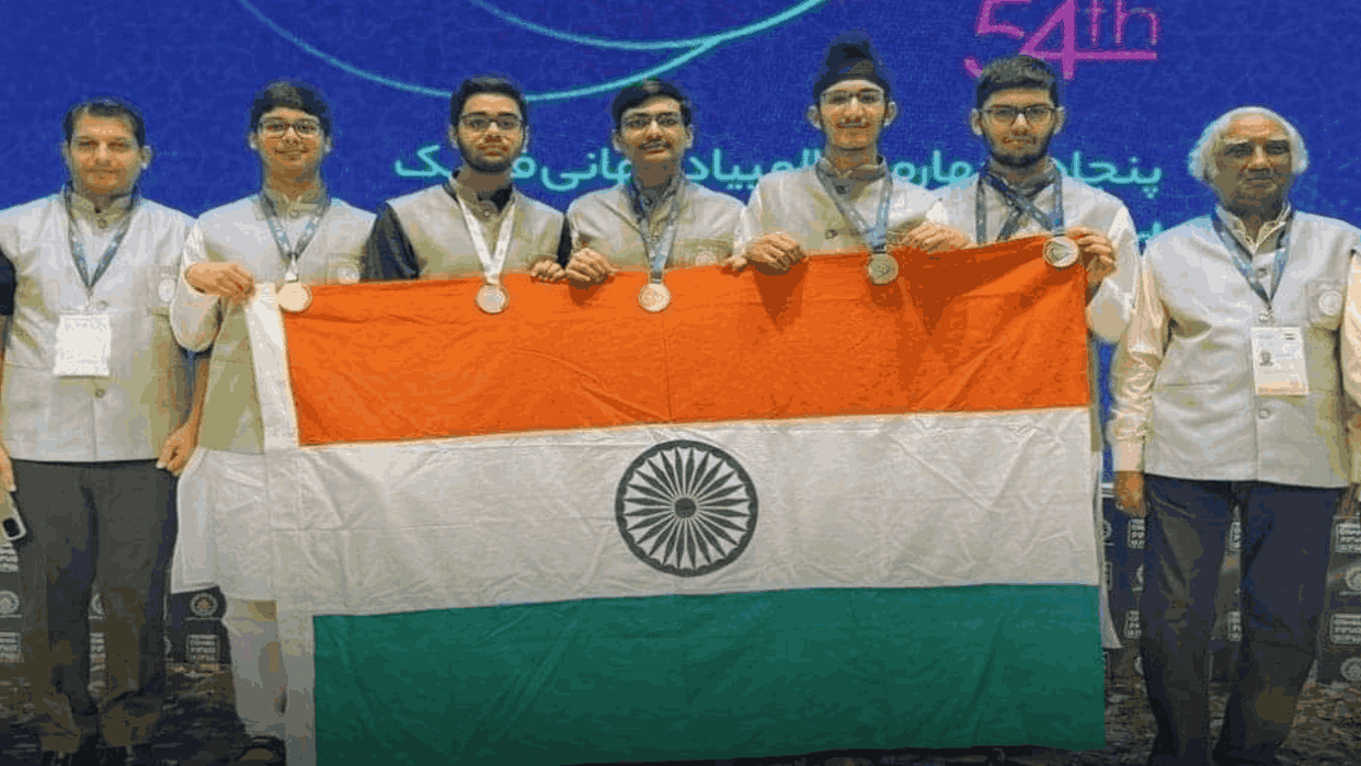 Indian students got five medals including two gold medals in Physics Olympiad