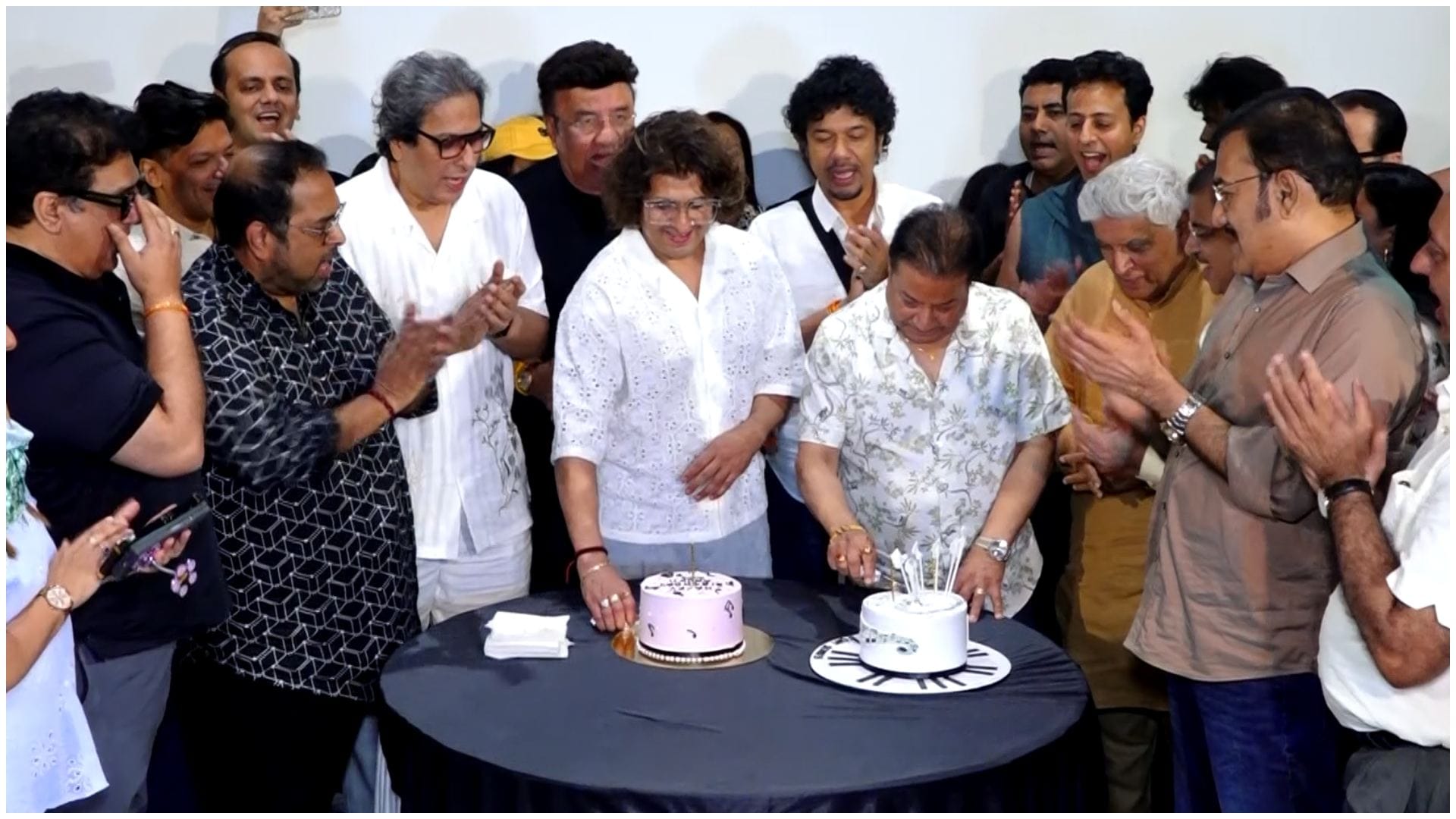 Zaved Akhtar to Papon Shaan Anup Jalota and Shankar Mahadevan these celebs attends BIRTHDAY CELEBRATION