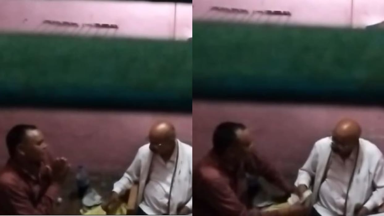 Kanungo took 15 thousand rupees bribe from farmer caught on camera in Lakhimpur Kheri