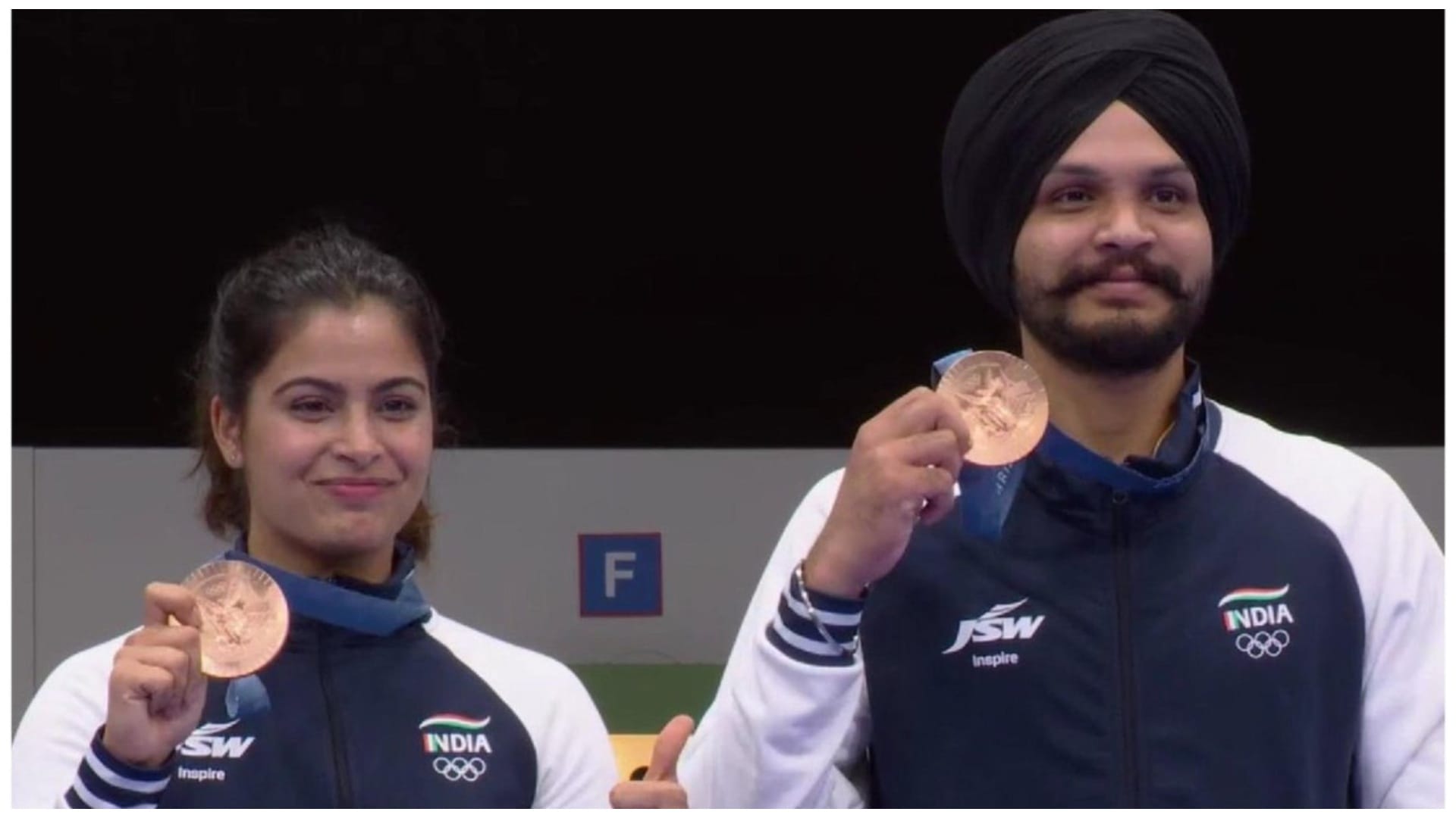 Anil Kapoor and other stars congratulates Manu Bhaker and Sarabjot Singh on their victory olympics 2024