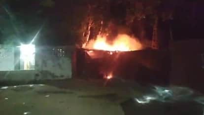 Dholpur: Uncontrollable milk tanker rammed into a house crushing bike riders, angry people blocked the highway