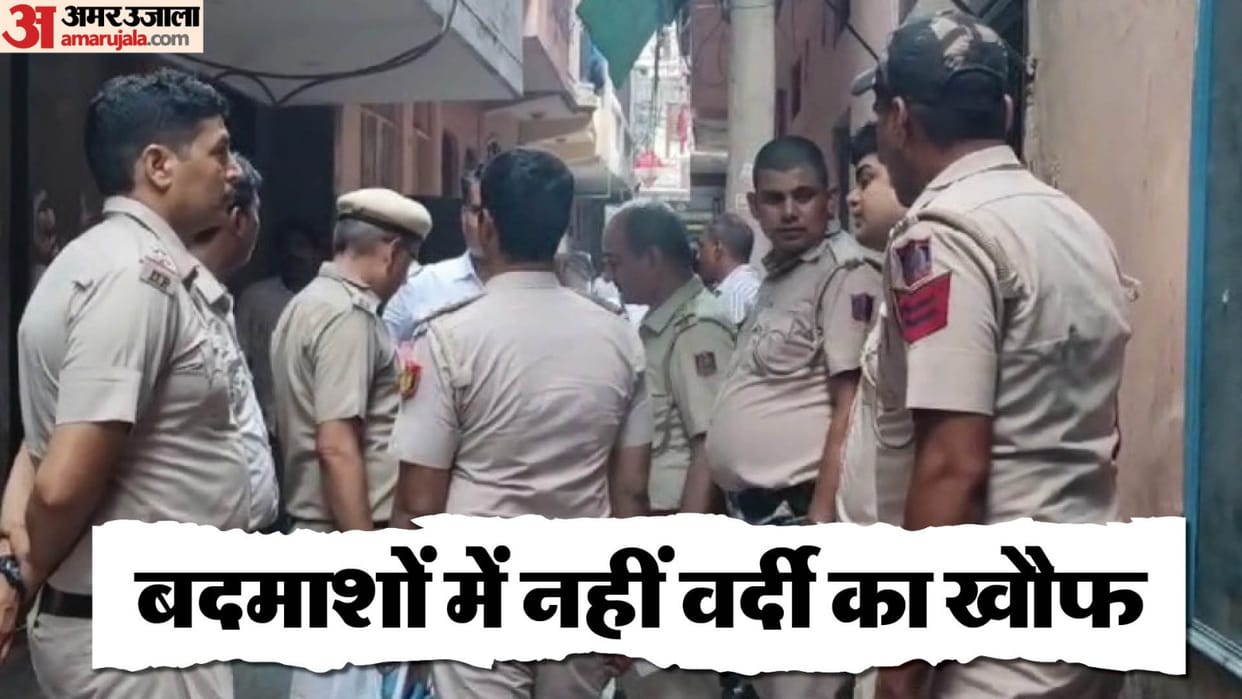 Mother and daughter stabbed in Tilak Nagar mother dies daughter condition critical