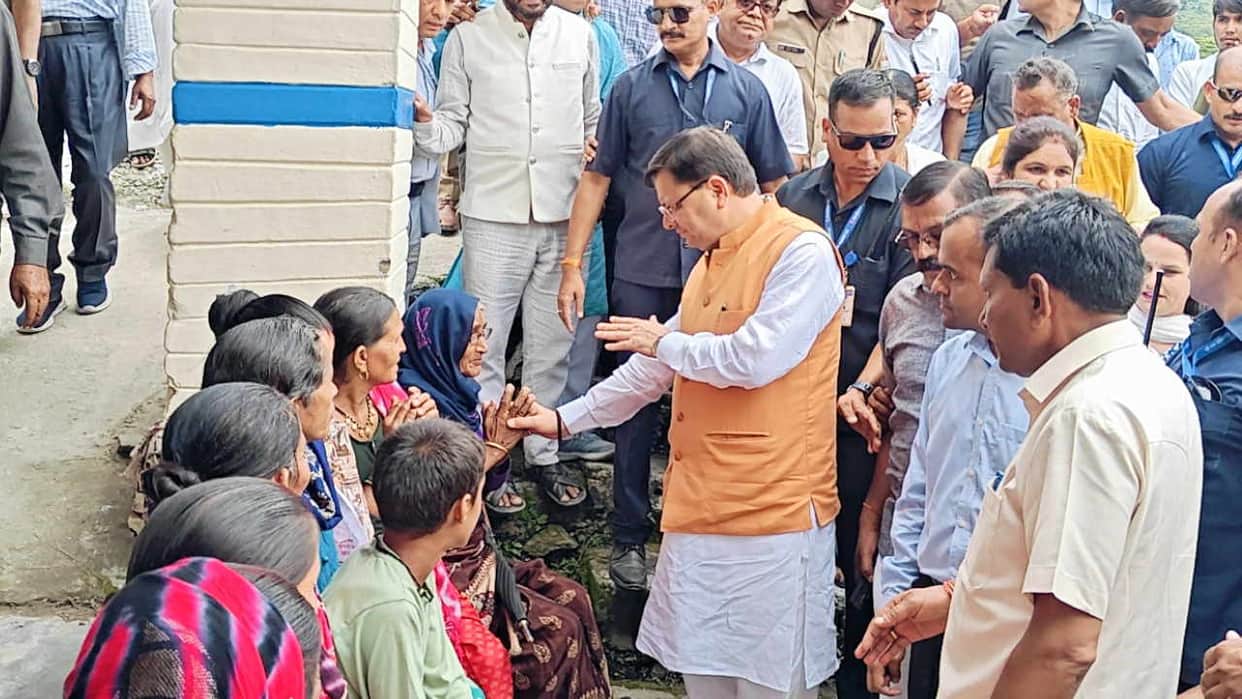 CM Dhami reached disaster affected area Tehri Ghansali enquired about condition of the affected people