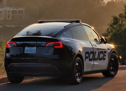 This California city replace its police patrol cars with electric vehicles Tesla EV