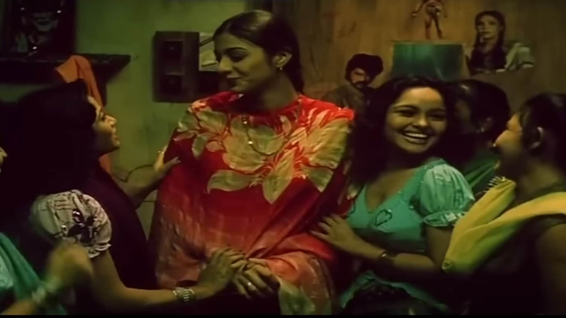 Tabu Birthday Known Unknown Facts about Crew Drishyam actress life and career