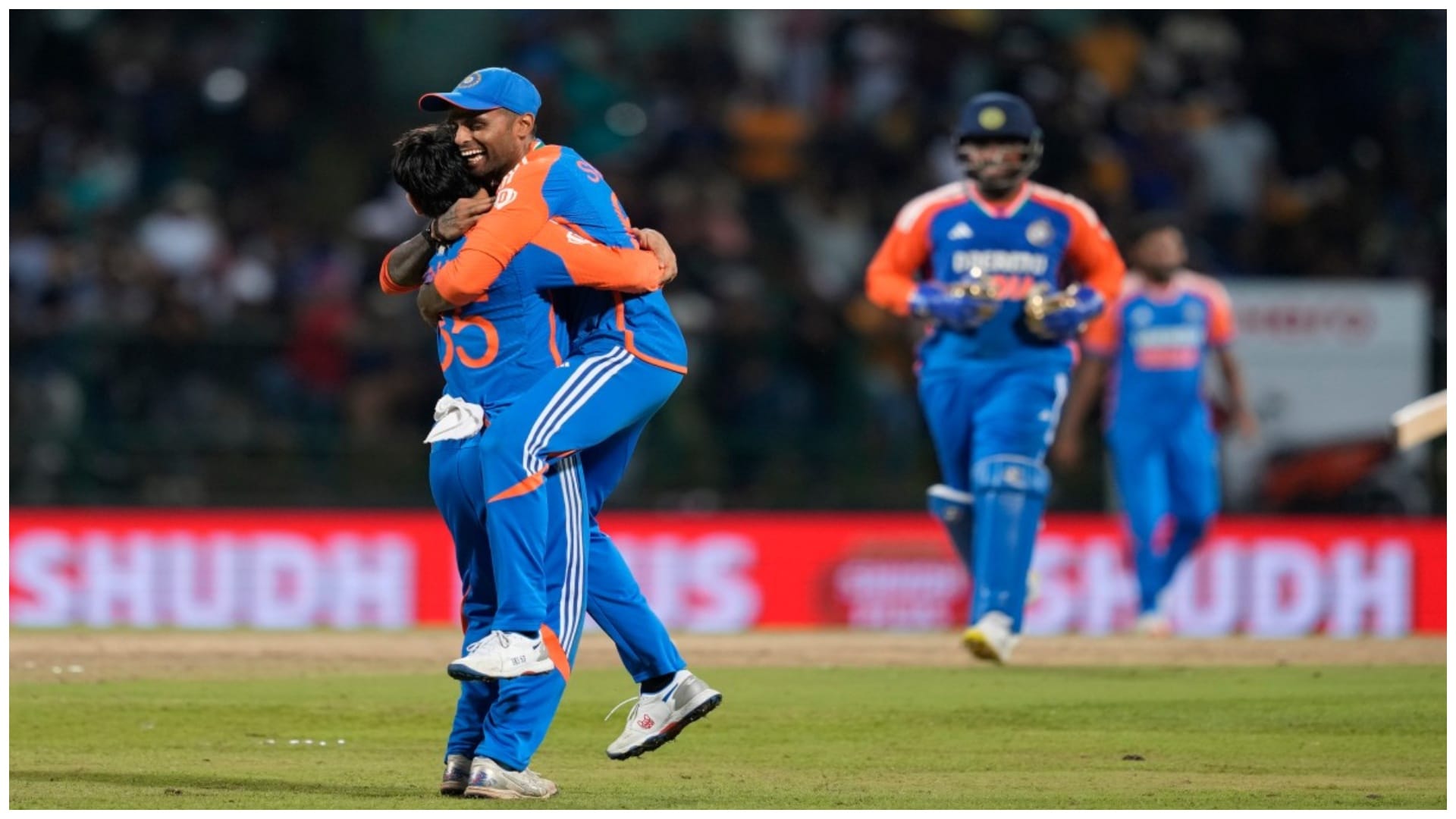 IND vs SL 3rd T20: Gautam Gambhir in spotlight after Rinku Singh and Suryakumar Yadav bowling, memes viral