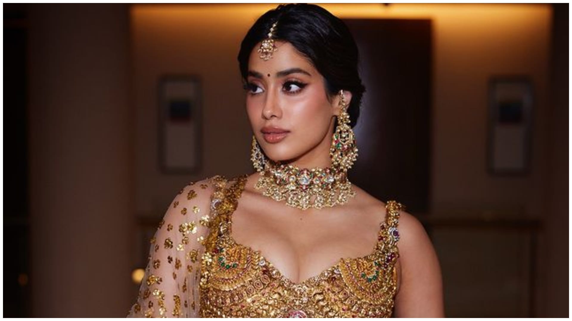 Janhvi kapoor watched amaran calls it most heartwarming film of the year