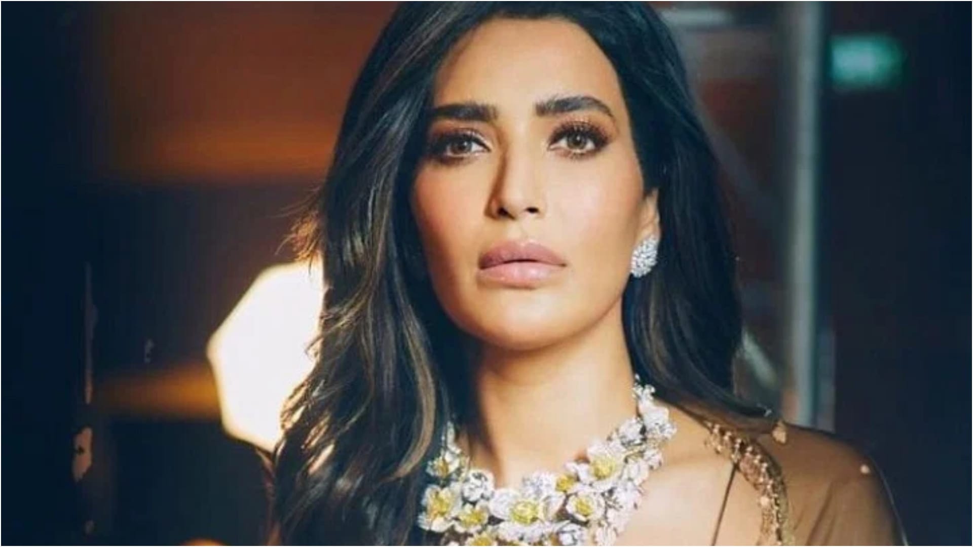 Tv Celebs Who Famous on OTT Platform Karishma Tanna Mona Singh Sharad Kelkar Jennifer Winget