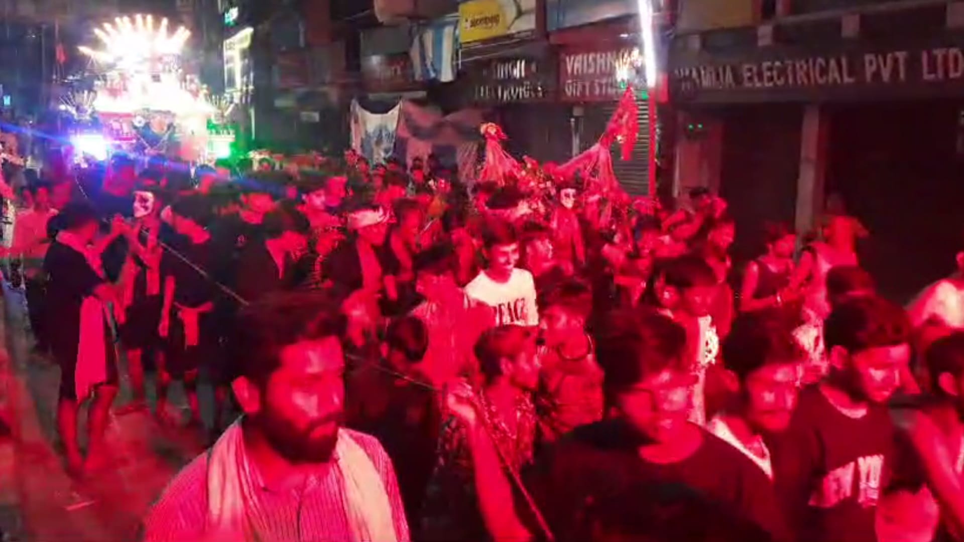 Kanwar Route coloured saffron in Kanwar Yatra: Shiva devotees moving towards their destinations