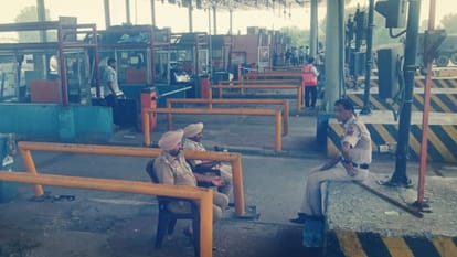 Ladowal toll Plaza started under police protection on orders of High Court farmers protest