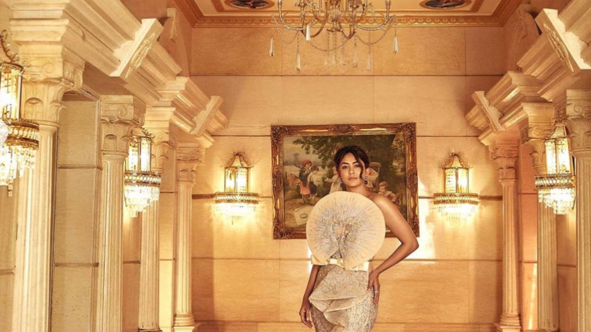 Mrunal Thakur celebrating her birthday today click here to know about her net worth and career