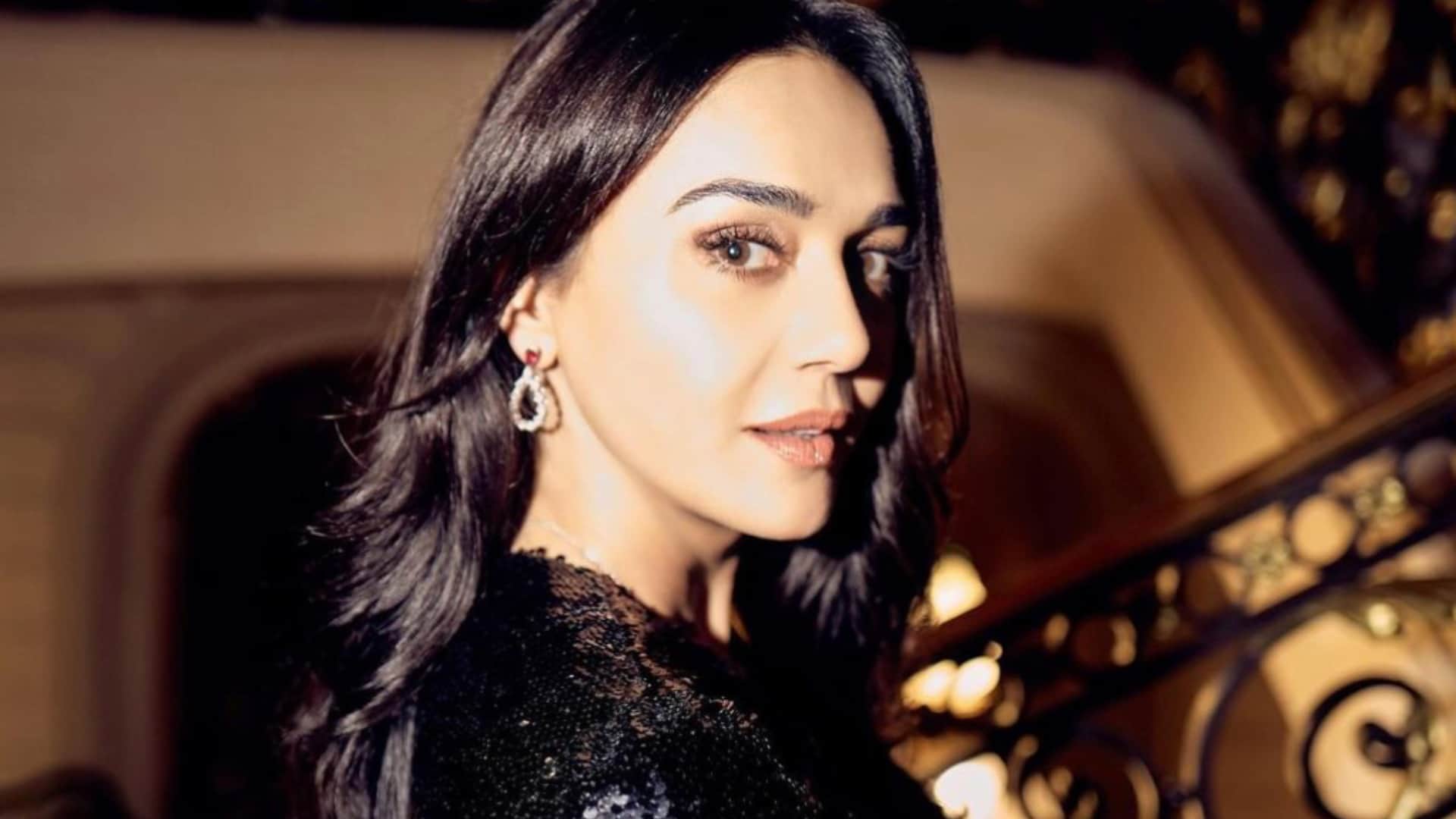 Preity Zinta tweeted on crime against womens and supported italian chemical castration law