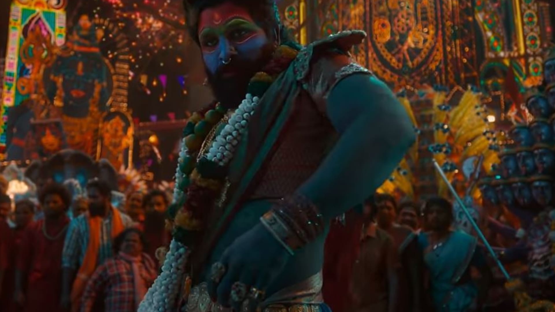 show of Pushpa 2 in Telangana at 1 am and 4 am know the ticket price in Delhi mumbai Chandigarh hyderabad