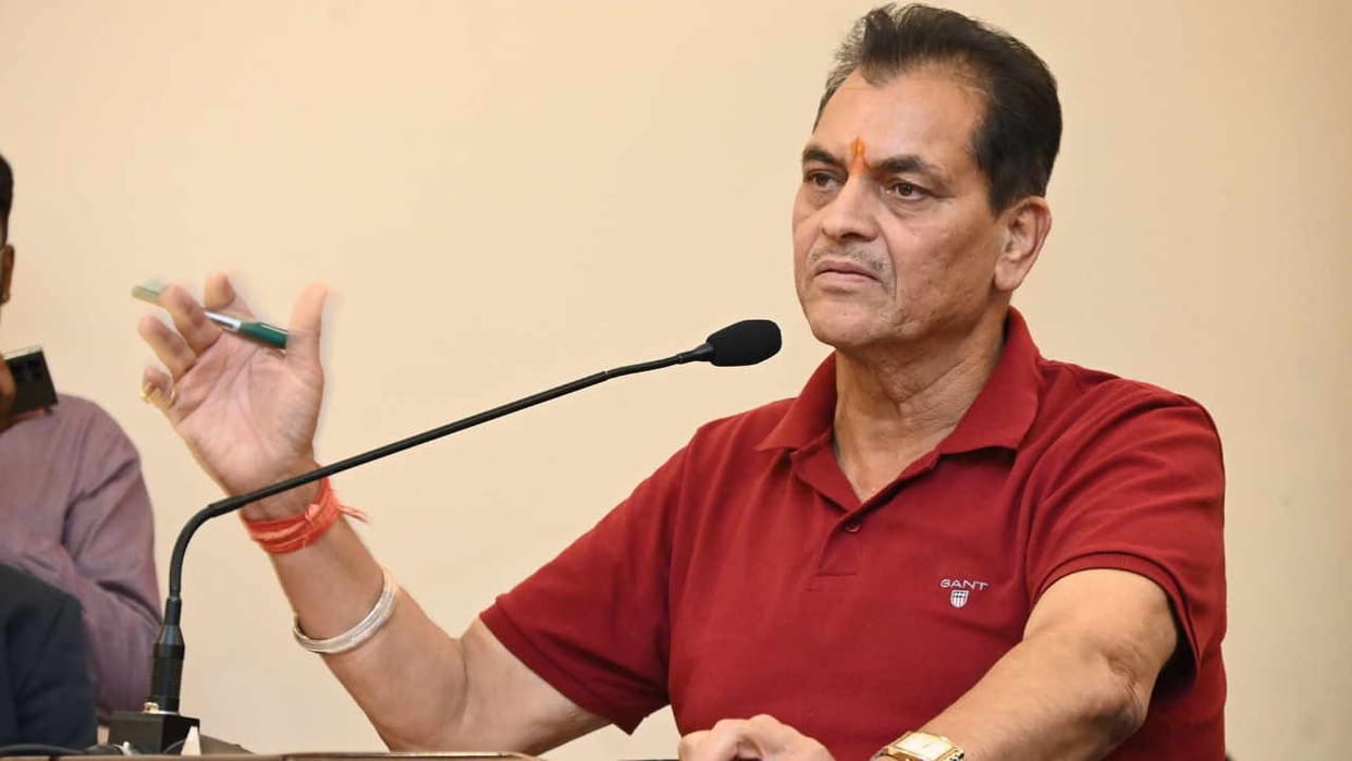Select committee meeting inconclusive will meet again on October 4 OBC reservation Uttarakhand News in hindi
