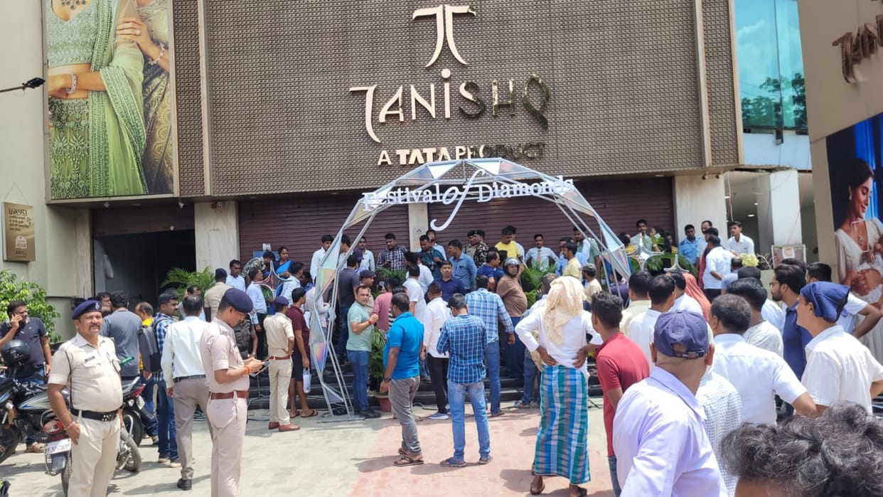 Tanishq loot: Liner identified; Raids at LJP leader murder case culprit house in Purnea-Araria, 2 detained