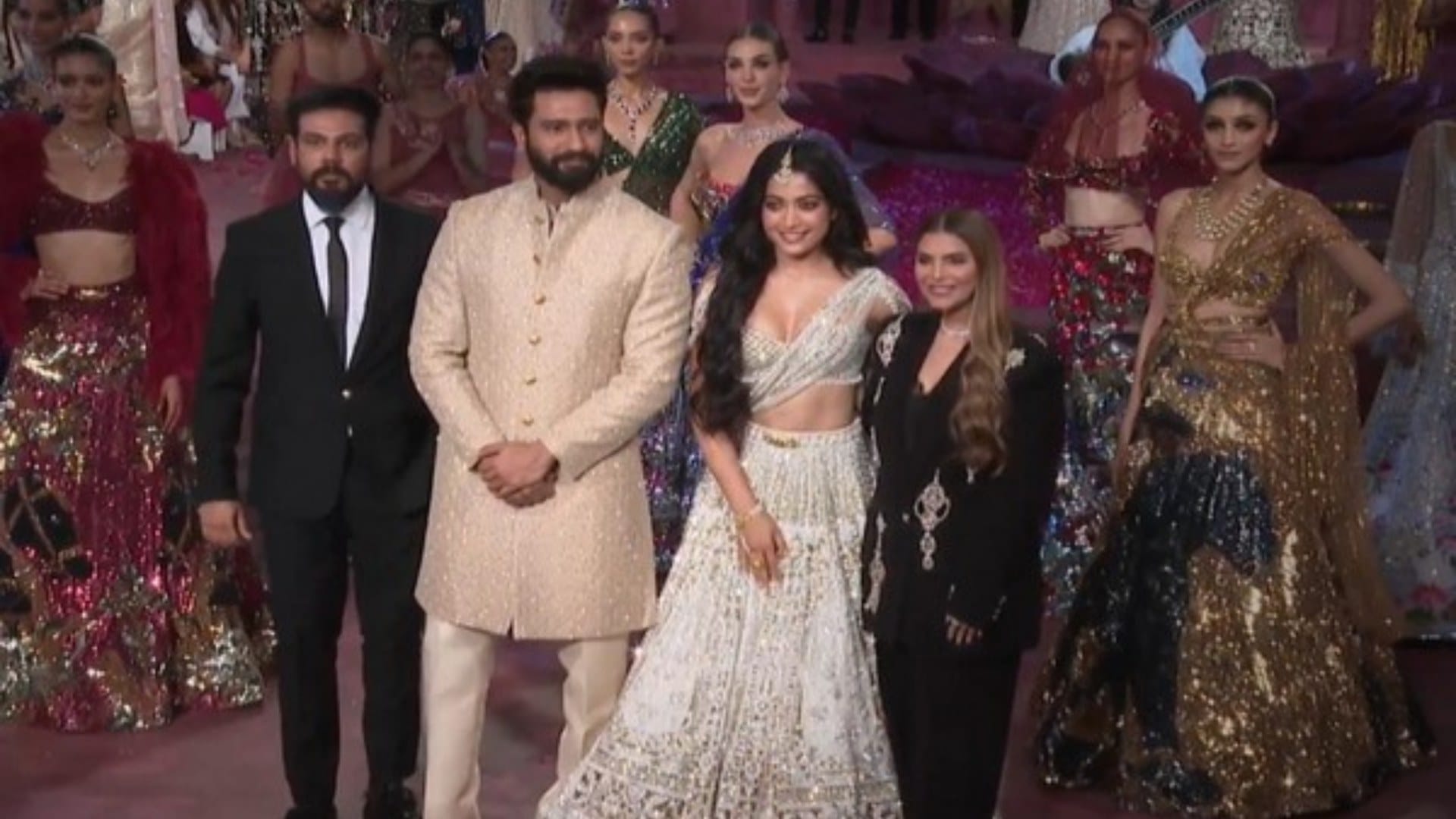 India Couture Week 2024 Vicky Kaushal Rashmika mandanna actress talks about Chhava