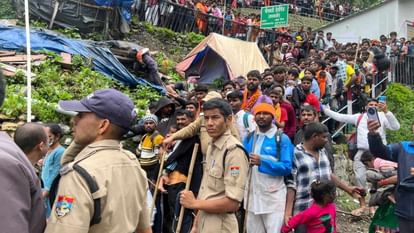 Kedarnath cloudburst rescue Second Day people missing dead Uttarakhand Disaster Watch Photos
