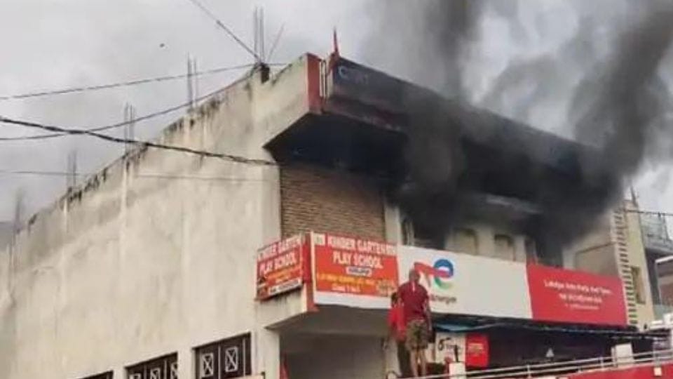 Major fire breaks out in auto parts shop in Surajpur