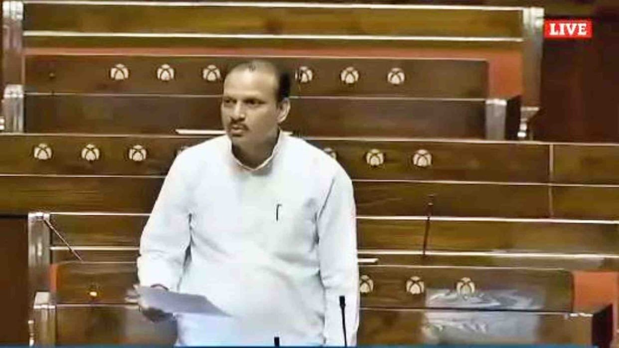 Sirohi: MP Dangi raised the demand to put Mahatma Gandhi's picture in government institutions