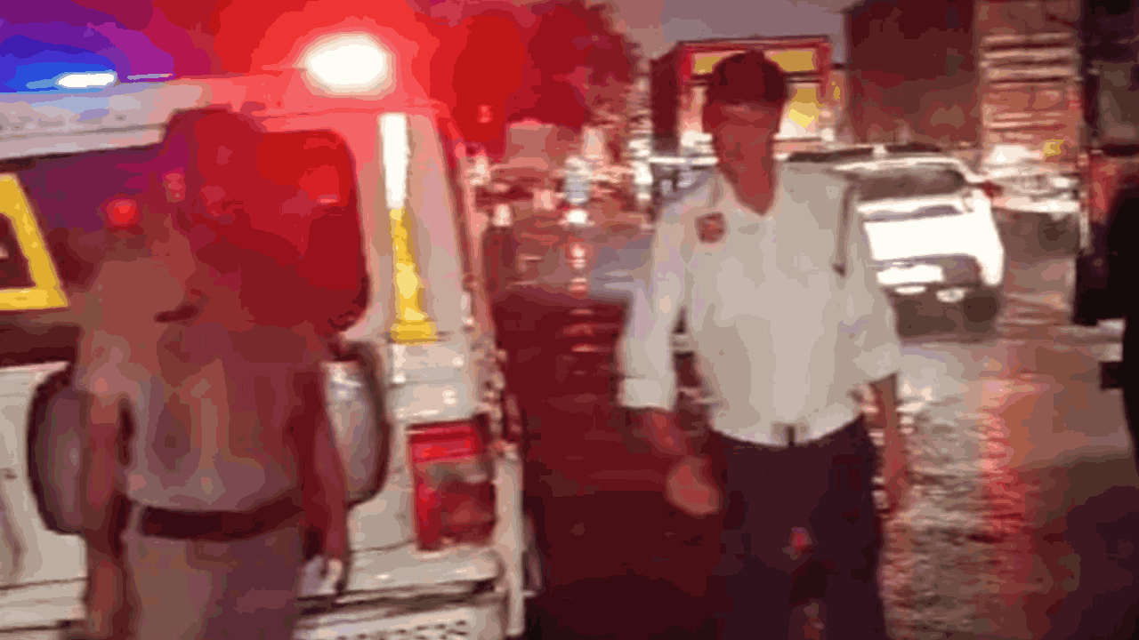 Gurugram Traffic Police came forward to help people after heavy rain