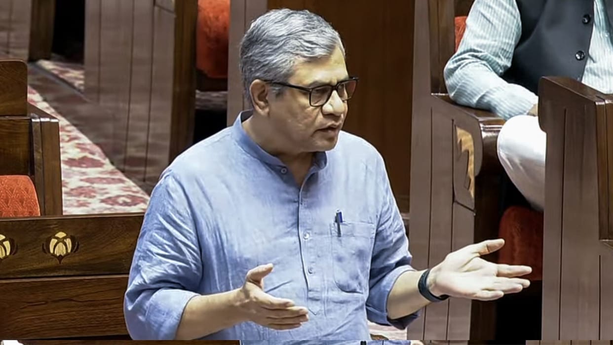 Only Centre can validate facts related to it: Vaishnaw on PIB's fact check unit