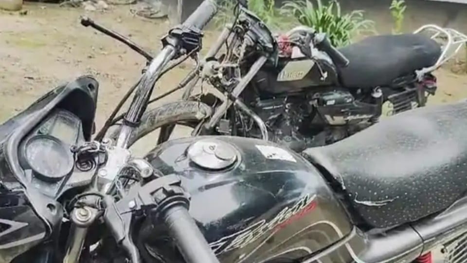 Amroha: Two Kanwariyas from Moradabad died in bike collision, head-on collision