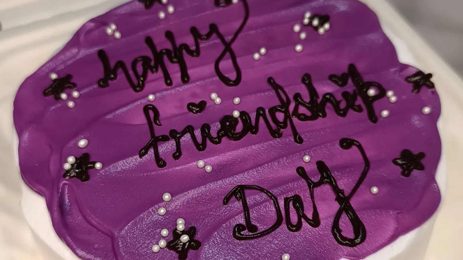 Friendship Day special cake recipe in hindi how to make chocolate cake at home