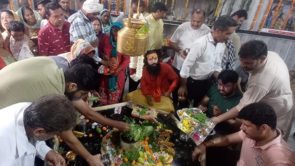 Devotees gathered in temples in Kurukshetra On occasion of Sawan Shivratri