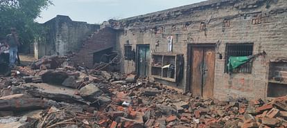 Four members of the same family died Sleeping In House Buried