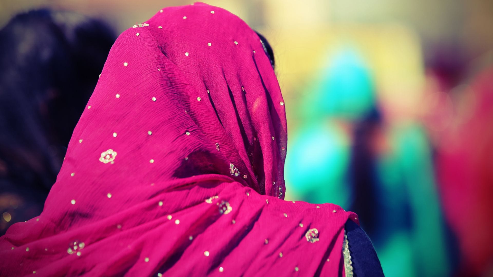 why religious head coverings tradition female know in hindi