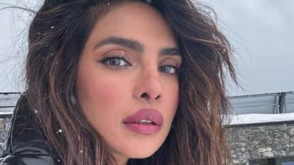 Priyanka Chopra share her old stage performances Hubby Nick Jonas declares himself as biggest fan forever