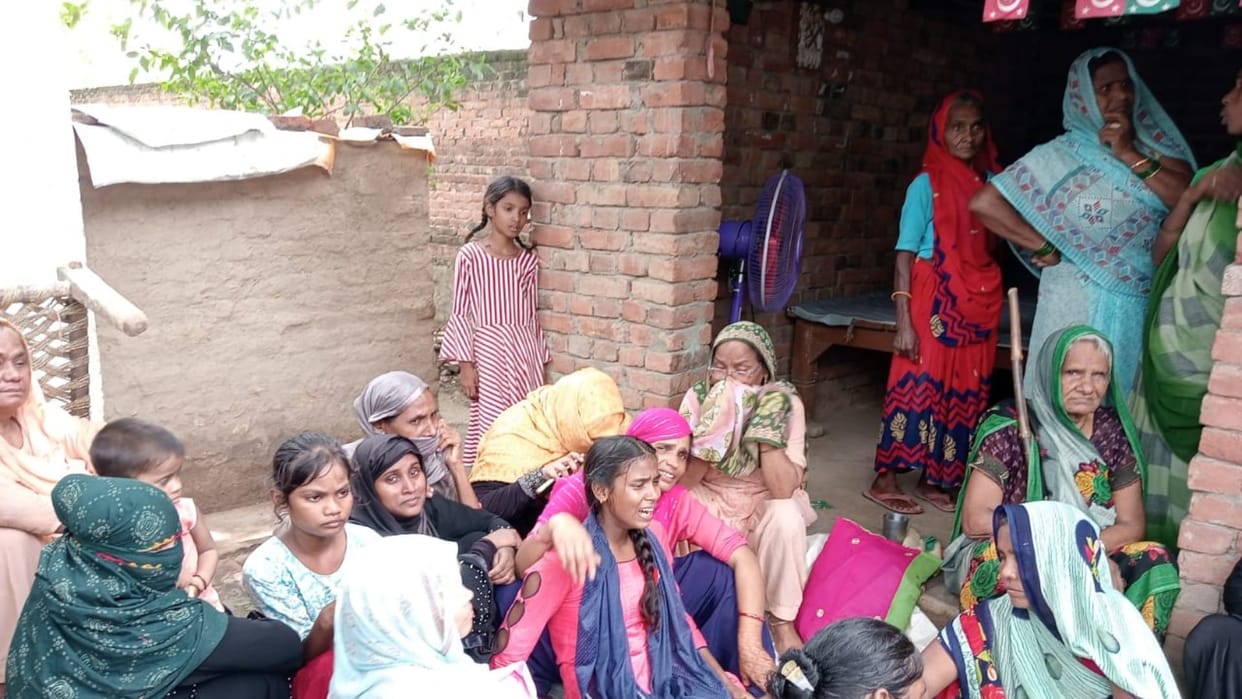 Two people died in Mirzapur Electric current passed tin shed another person died saving young man