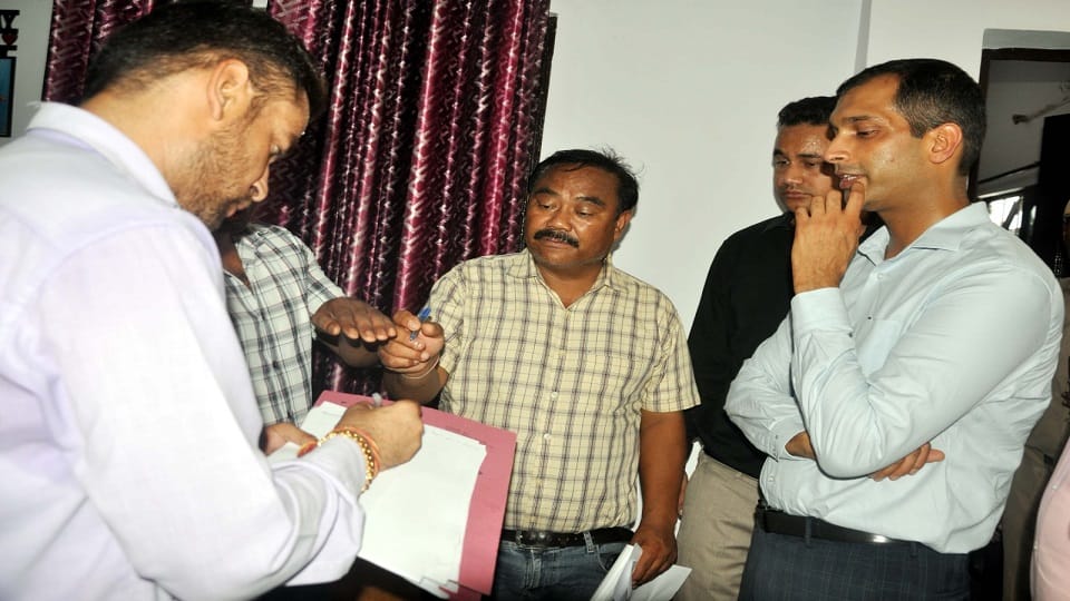DDA, Police and Municipal Corporation raid coaching centers in rudrapur