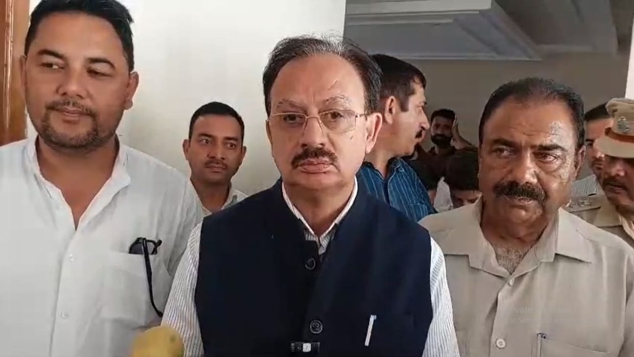 Industry Minister said will take help of Police Reserve Force to stop illegal mining