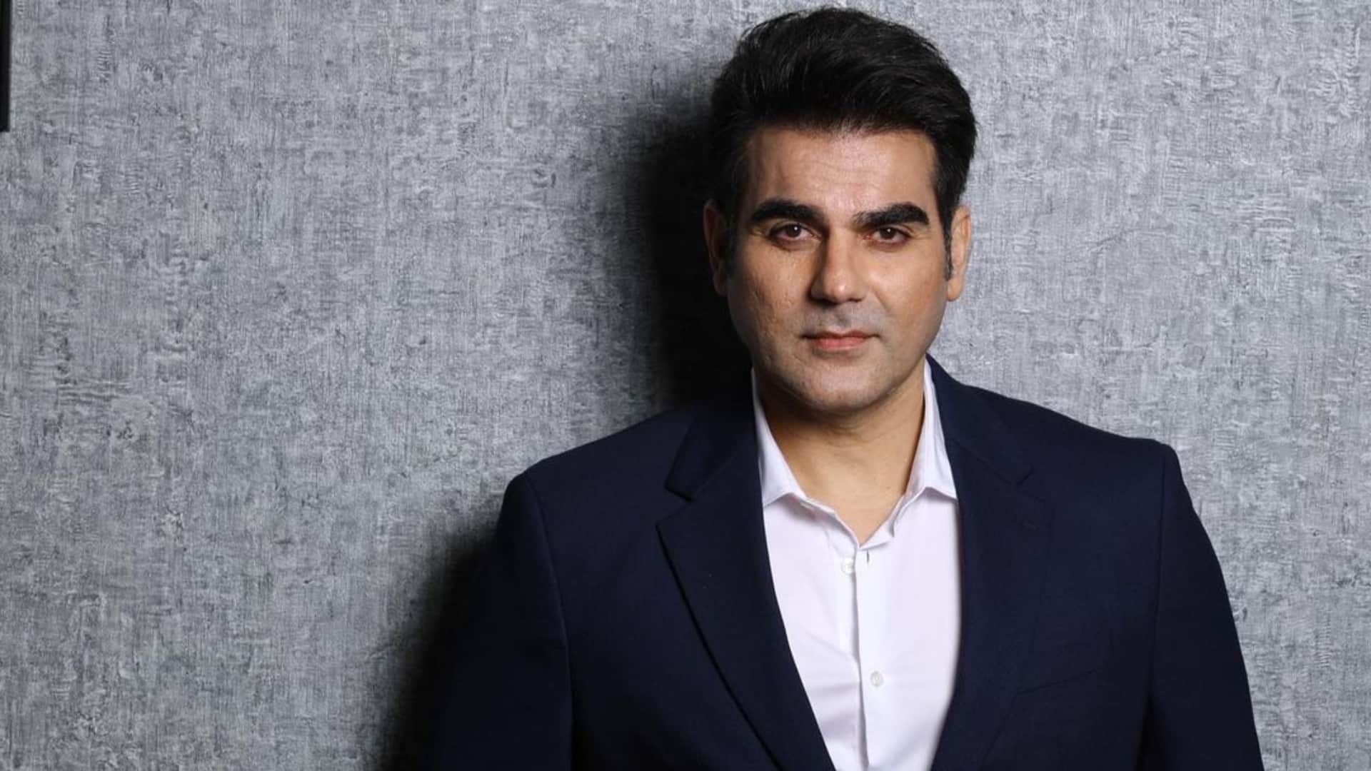 Female fan asked Arbaaz Khan if they could be his elder brother Salman Khan wife Know What actor says