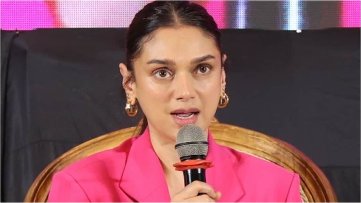 Heeramandi Star Aditi Rao Hydari Addressed Achievers Dialogues 2024 Said Never stop trying to achieve dreams