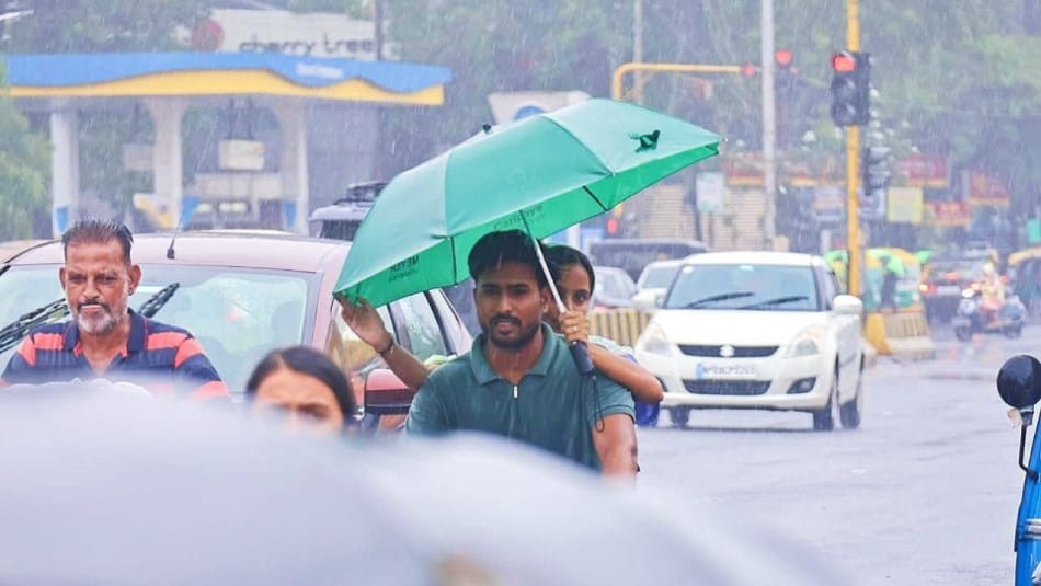 weather imd update rain temperature today tomorrow indore news