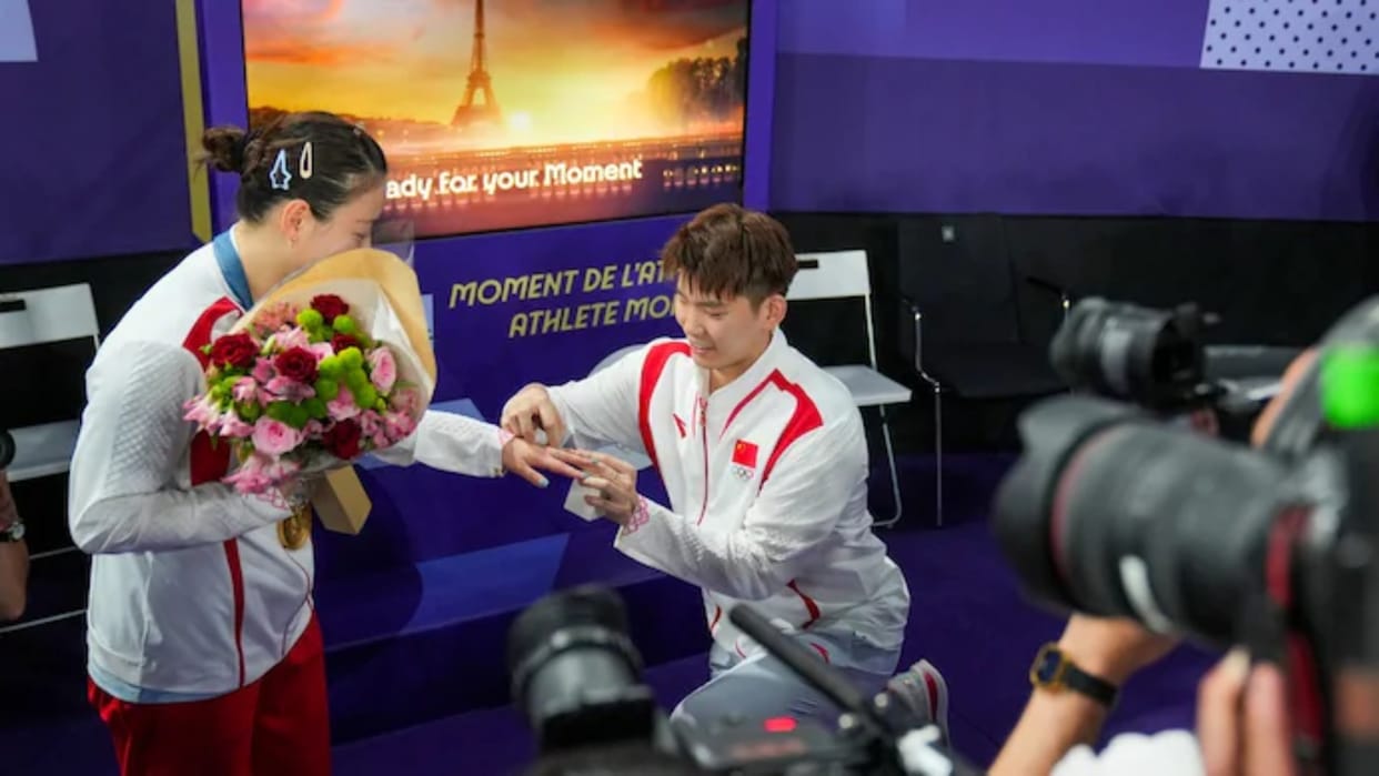 China shuttler Huang gets marriage proposal from teammate after winning Olympic Gold, Watch Video