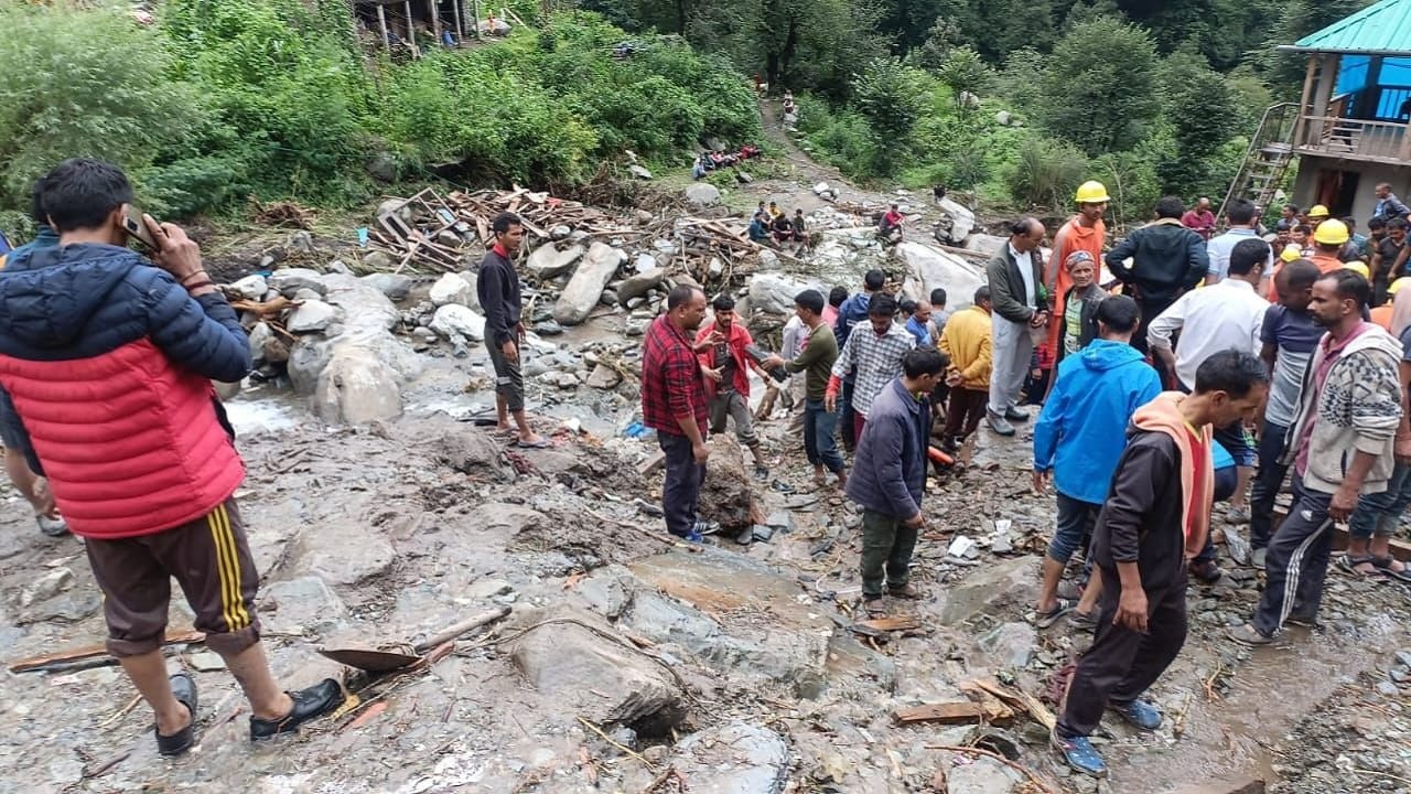 Cloudburst in Himachal Pradesh 36 People Missing After Terrible Flood Sweeps Them Away