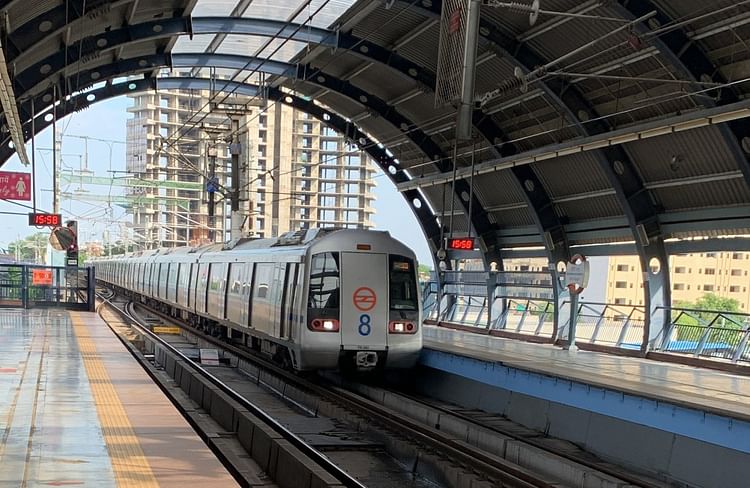 Delhi Metro System: एक ही क्यूआर कोड पर मेट्रो में कई बार यात्रा कर सकेंगे, इस सिस्टम का ट्रायल शुरू