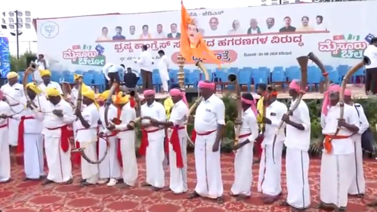 karnataka bjp jds 10 days padyatra starts from bengaluru over muda valmiki cororation scams