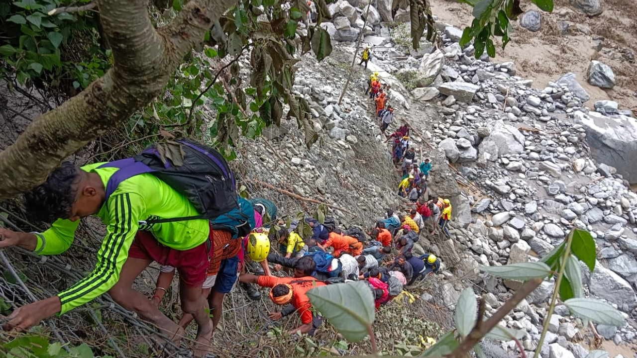 Kedarnath: people who returned to Meerutsaid death was just two minutes away