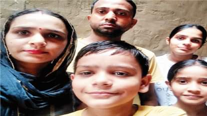 पीजीआई में किडनी ट्रांसप्लांट के बाद अपने बच्चे के साथ खुशाल जीवन जी रहे दंपती प्रवीण व नीता।