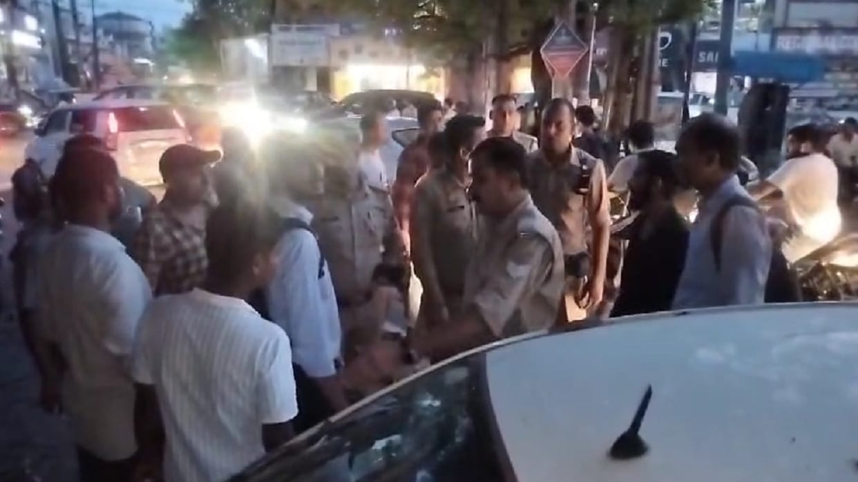 Scooty rider and student injured in collision with over speed car in Bareilly