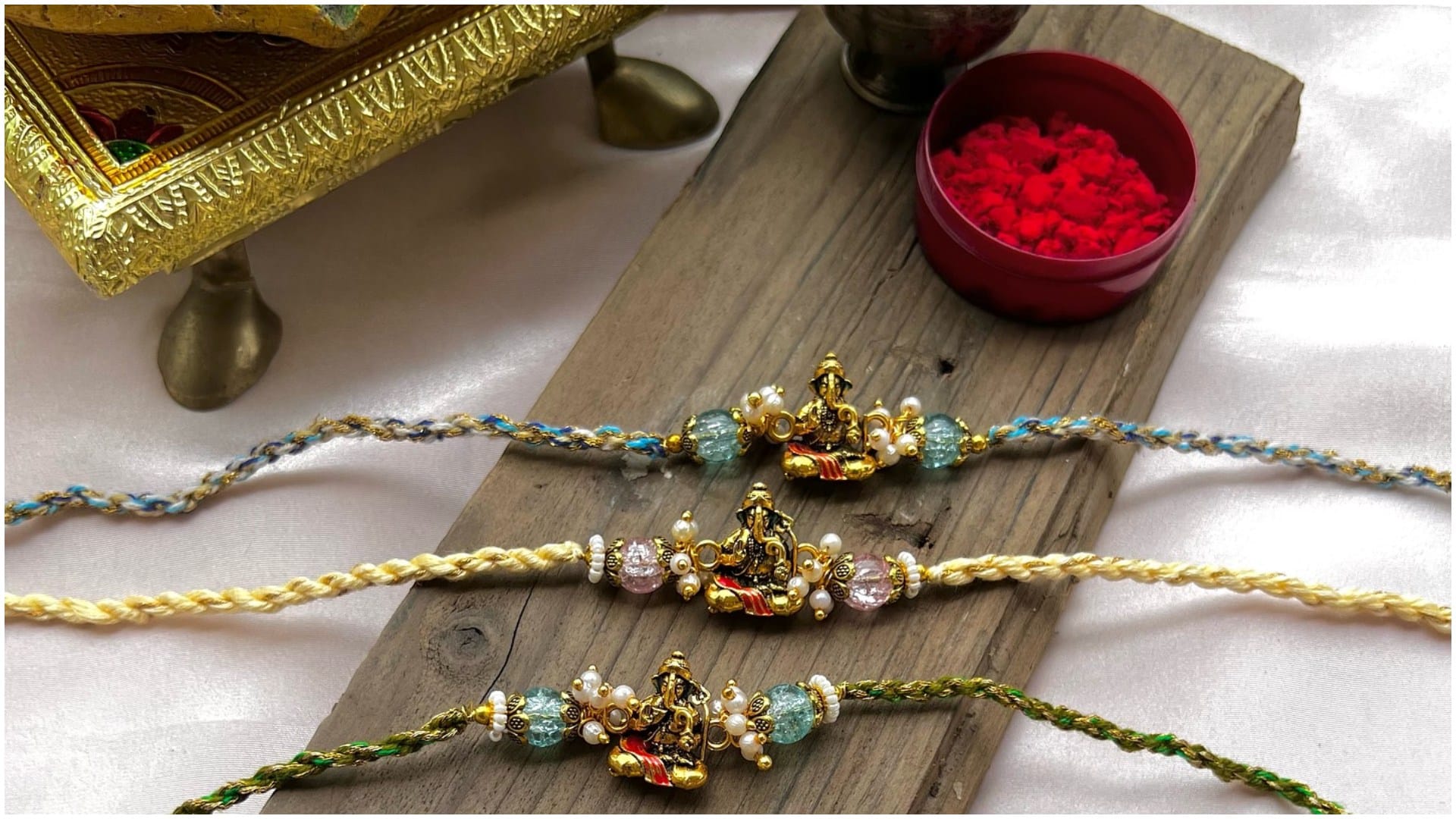 Raksha Bandhan 2024 While tying Rakhi Keep these things in mind otherwise you may face troubles