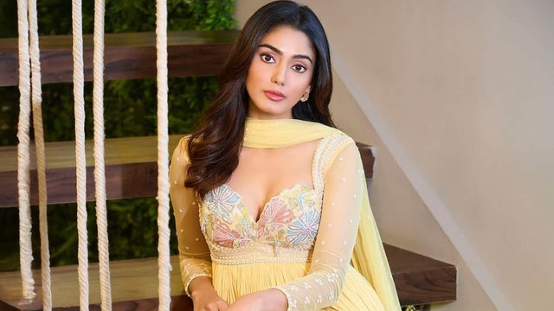 Bigg Boss OTT 3 winner Sana Makbul first reaction after winning the show said I came here to win and I won