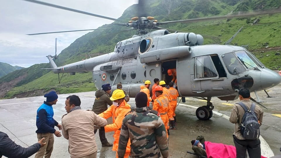 Air Force evacuated 50 passengers safely from Kedarnath using MI-17